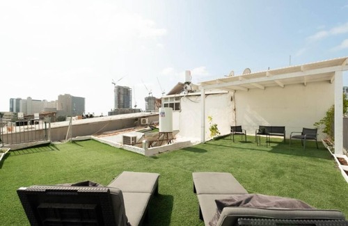 Neve Tzedek Apartment | Yishcon Luxury Apartment By Nimizz
