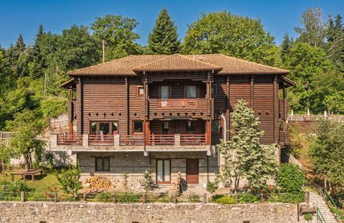 Dhomnista Hotel | Yliessa Chalet