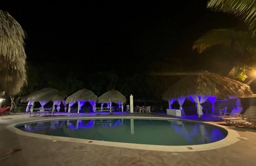 Bisono Villa | 🌴Yoely Ranch🌴 Entire Private, With Pool.