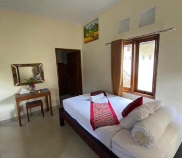 Munduk House | Yoga Homestay