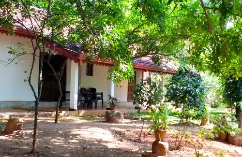 Pannipitiya House | Yoho Lavonrich Bungalow