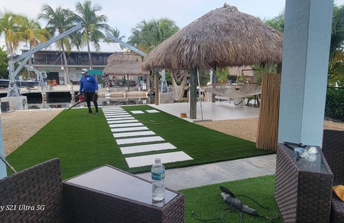 Islamorada House | Yolo " You only live once" - Fishing Paradise in Islamorada with a 70ft Dock!