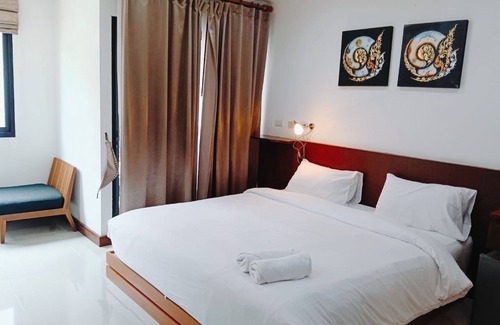 Ploenchit Hotel | Yon INN Sukhumvit 4 - BTS Nana