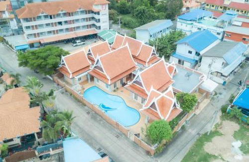 South Pattaya House | Yoori Hotel