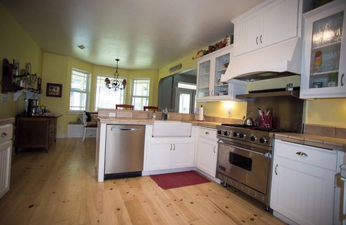 Mariposa House | Yosemite Firehouse Inn