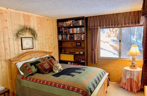Fish Camp Cabin | Yosemite's Chalet In The Pines