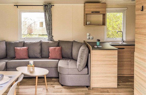 Lauwersoog House | You and your children will spend a fun and eventful vacation in a beautiful vacation park with many