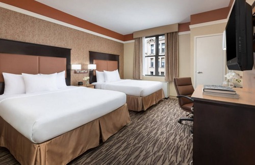 Koreatown Hotel | You Found it! Pet-friendly Property, Minutes to Bronx Zoo and Wave Hill