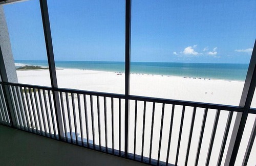 South Island Condo | You will fall in love with Island Winds vacation rental, condo 923, and the.