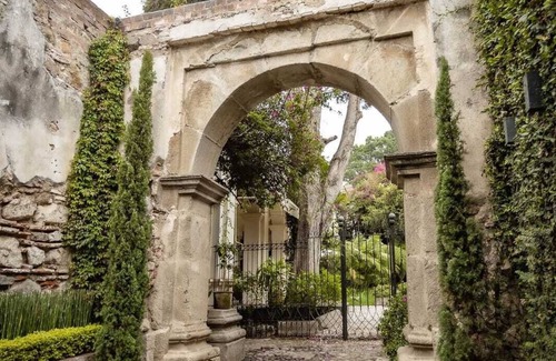 Antigua Guatemala Apartment | You will love my cozy, private, eclectic place, with excellent location.