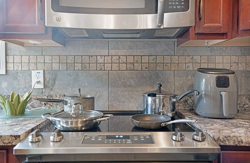 Clarksville House | You will love staying at our property during your time away from home. Book Now