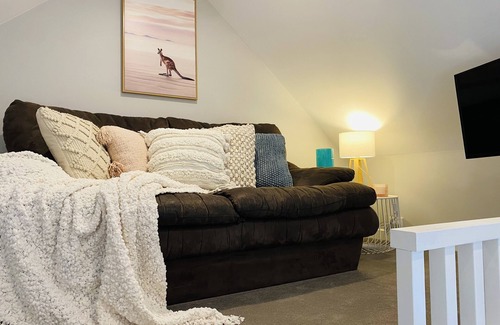 Healesville Cottage | You’ll love this unique and cosy escape close to town!