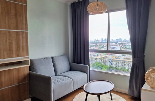 Khlong Toei Condo | Your 2nd home with a view centrally located in Bangkok