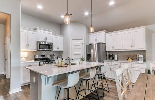 Yukon House | Your 4-Bed Palace Awaits
