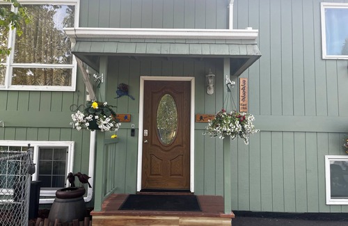 Airport Heights Community Council Apartment | Your AK Home Away from Home in Alaska! Private DOWNSTAIRS/BASEMENT 2 bedroom apt