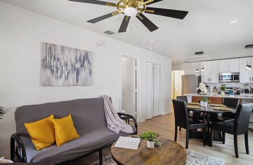 Denver Heights Cottage | Your Amazing 3br/2ba Downtown Delight!