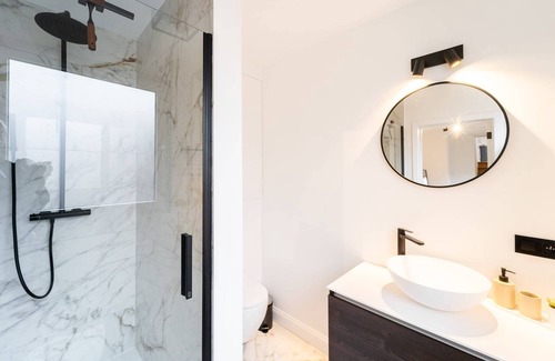 Antwerp Apartment | Your Antwerp Adventure: Sleeps 4!