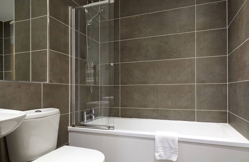 Brislington Villa | Your Apartment | Bristol Savoy Court - No.5