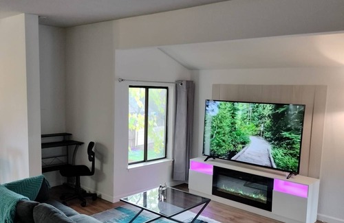 Auburn House | Your casita in Auburn 2bedroom 1bath cozy house pet friendly.