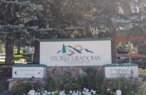 Steamboat Springs Condo | Your Christmas holiday in a beautiful ski-in/ski-out 4 bedroom townhome.