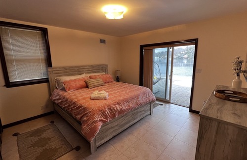 White Lake House | your dream vacation, in one place Home King Luxury