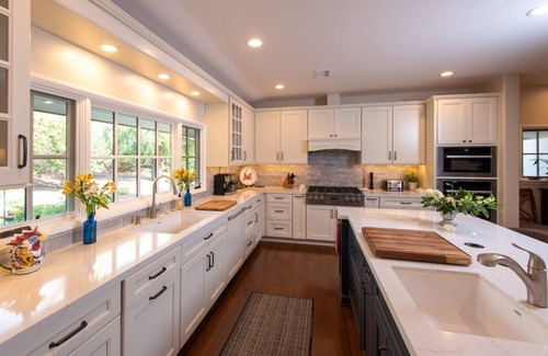 Covenant House | Your exclusive private enclave in beautiful Rancho Santa Fe, minutes to beach!