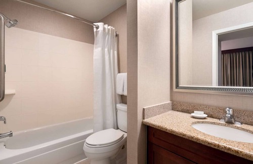 Tempe Hotel | Your Gateway to Arizona Adventures! Swimming Pool, Free Breakfast, Pets Allowed!