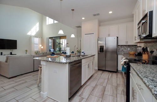 Sunridge Woods House | Your Gateway to Paradise: 2025 Florida Escapes!