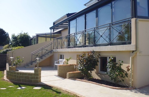 Saint-Jouan-des-Guerets House | Your holiday house between the Channel islands and the Mont Saint Michel