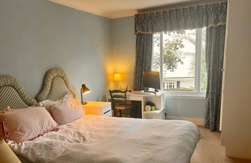 Shaftesbury House | Your Home Away from Home
