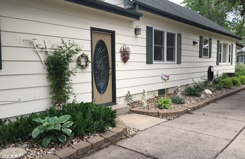 Aberdeen House | YOUR HOME AWAY FROM HOME!