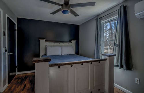 Ozark Cabin | Your home away from home at an adventure friendly park!