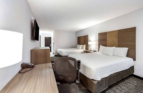 Grants Pass Resort | Your Home Away From Home! Family-Friendly Unit Awaits! Near GP Shopping Center