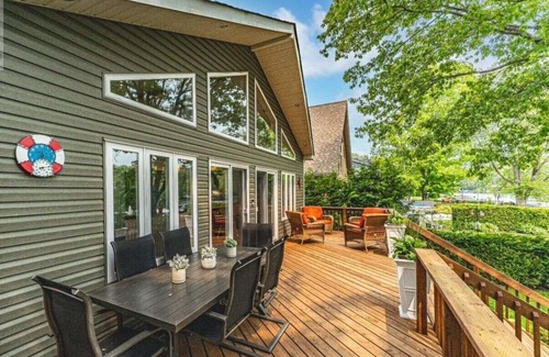 Port Stanton Cottage | Your Home by the Lake