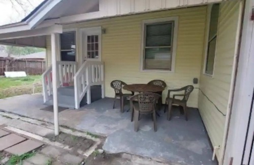 Deer Park House | Your Houston-Area Escape, Comfort & Convenience