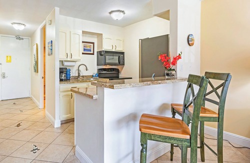 Historic Lahaina Front Street Condo | Your Island Base: Mountain View Studio 224 LS