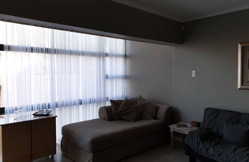 Jeffreys Bay Apartment | Your Jeffrey's Main beach holiday starts here!