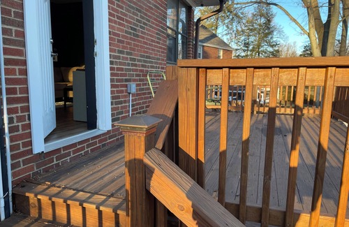 Silver Spring House | YOUR KING-SIZE BED in A Master Bedroom plus 2 SLEEPING SOFAS - WHOLE SUITE 64.