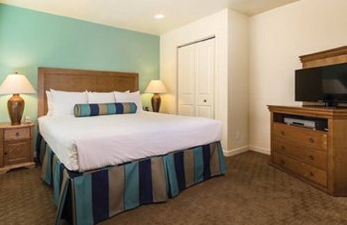 Las Vegas Resort | Your loved ones will LOVE you for this!