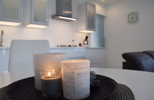 Bilzen House | Your luxurious Zenn home with jacuzzi