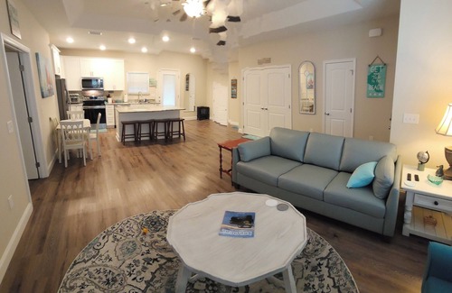 Fort Walton Beach - Destin House | Your luxury suite in Choctaw Beach!