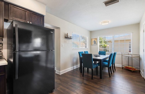 Tampa House | Your Midtown Tampa Retreat - Centrally Located Near All That Makes Tampa Great!