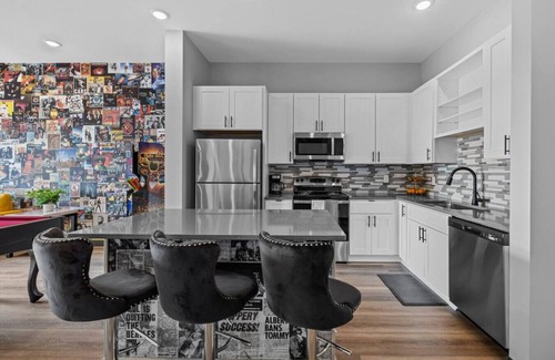 South Nashville Apartment | Your Nashville Base – Cozy 1BR Near Broadway