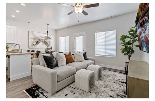 Morgan House | Your new favorite spot!