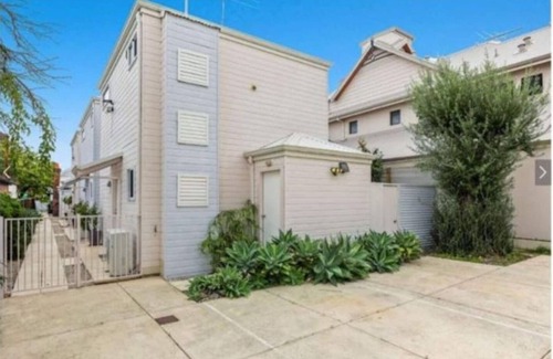 East Perth House | Your Oasis in the Heart of East Perth