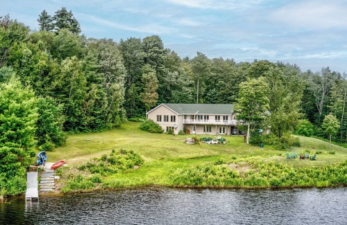 Londonderry House | Your own Private Lake - Breathtaking Views - Gym - Sauna - Hot Tub