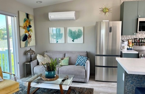 La Mesa House | Your own Suburban Oasis!