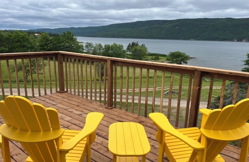 Big Bras d'Or Cottage | Your private beach is waiting for you, Bras d' Or Lake, Cape Breton