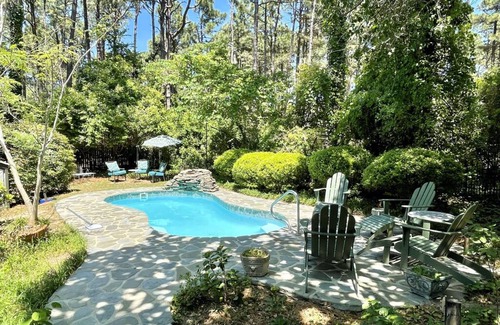 Pinehurst House | Your Private Clubhouse with Golf Simulator and Pool