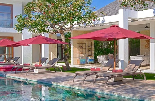 Petitenget Villa | Your Private Paradise – Bali Villa 1050